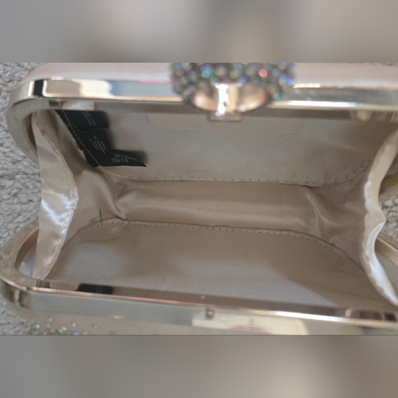 Express Ivory Satin Rhinestone Evening Clutch - Picture 9 of 12